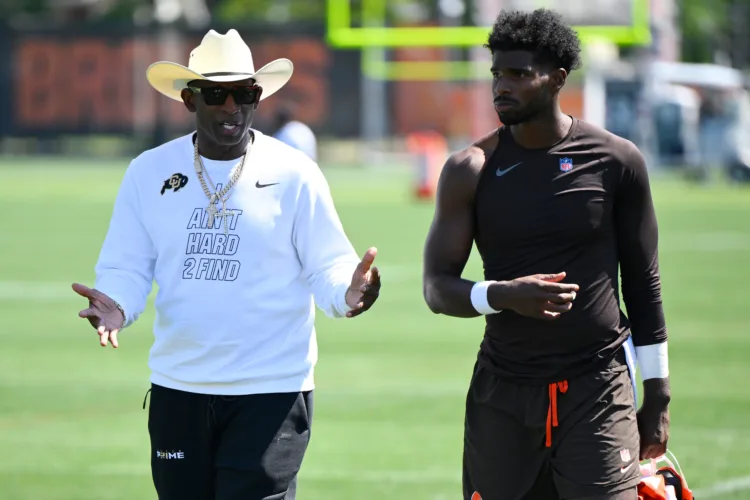 Deion Sanders visits Browns' camp as Shedeur vies for starting QB